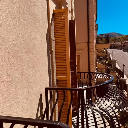Villa 58 Belvedere, Denn 4 Korce