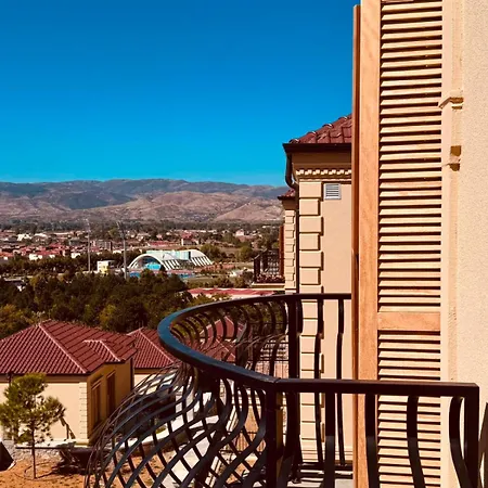 Villa 58 Belvedere, Denn 4 Korce